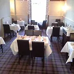 Arundel House 4*