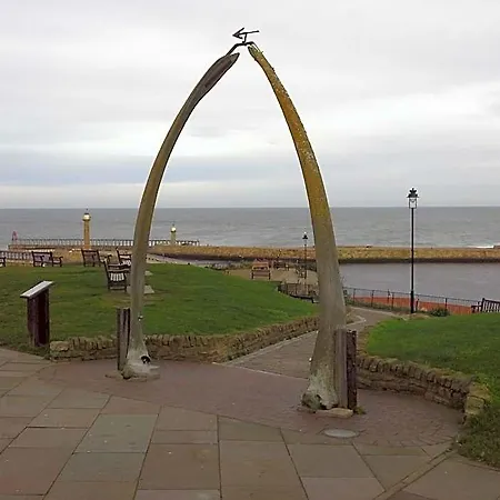 Arundel House 4* Whitby