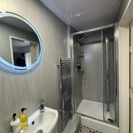 Arundel House Bed & Breakfast 4*