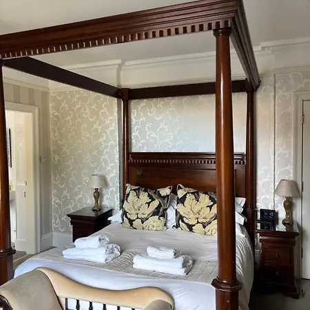Arundel House Whitby