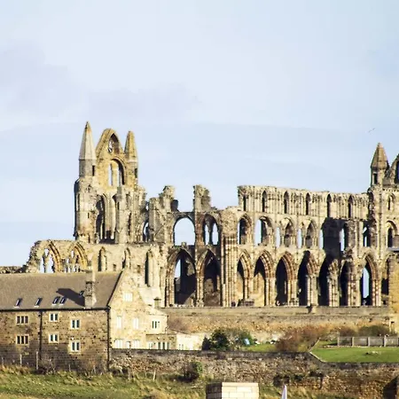 Arundel House 4* Whitby